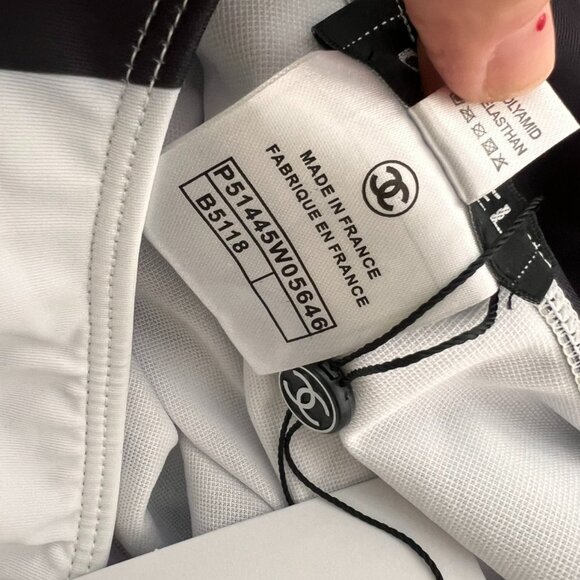 Chanel white black color block one piece bathing suit size M - Picture 5 of 7